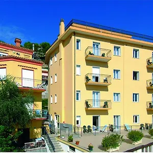 Hotel Tritone, Laigueglia